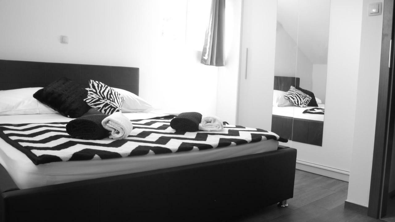 Guesthouse Ruza Sobra Apartments In The Attic Of The House Luaran gambar
